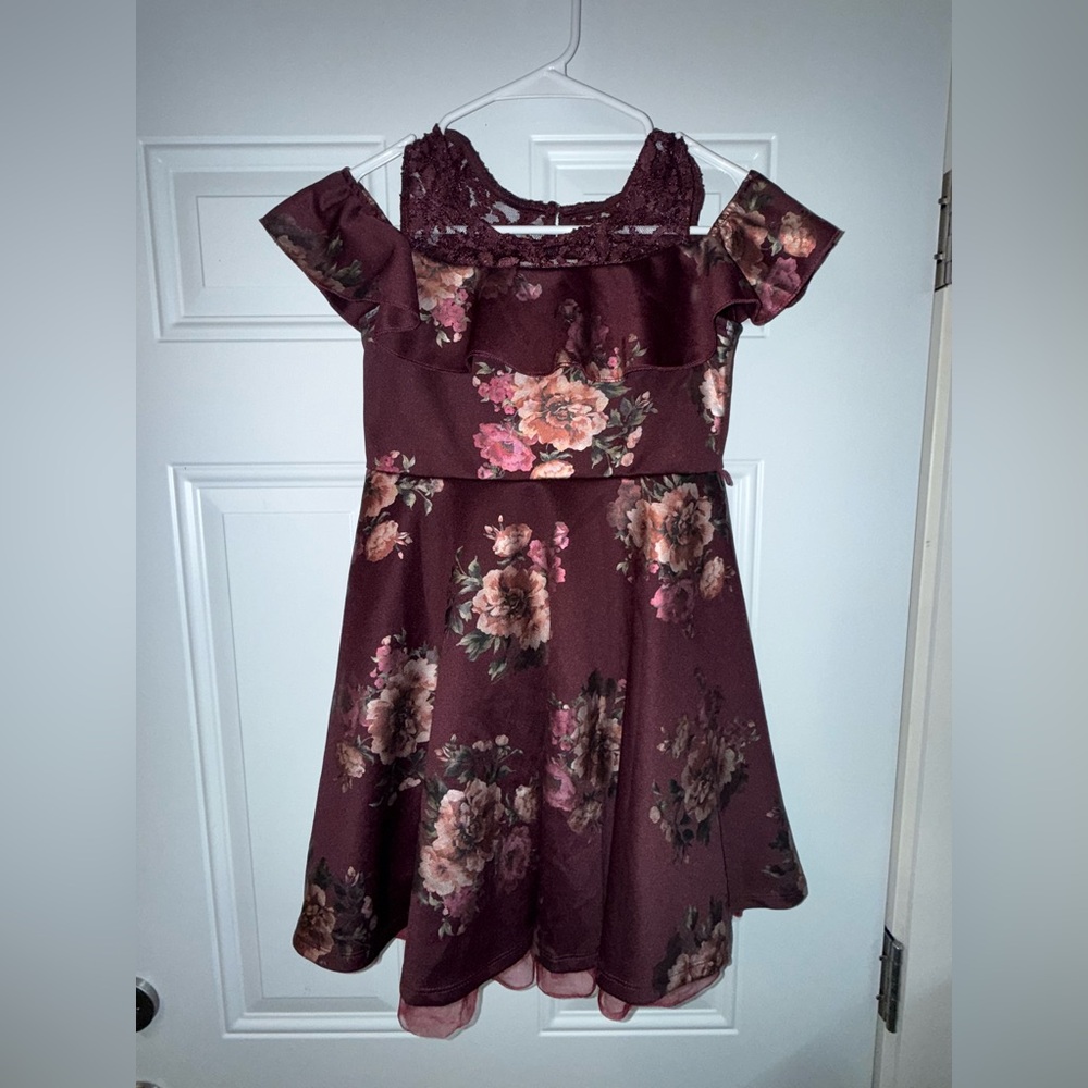 Girls dress